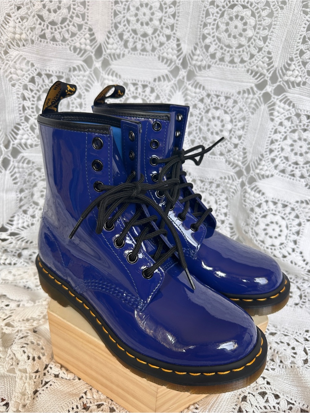 Dr. Martens Rare 1460 Royal Blue Patent Leather 8-Eye Boots Women's Size 8 EUC